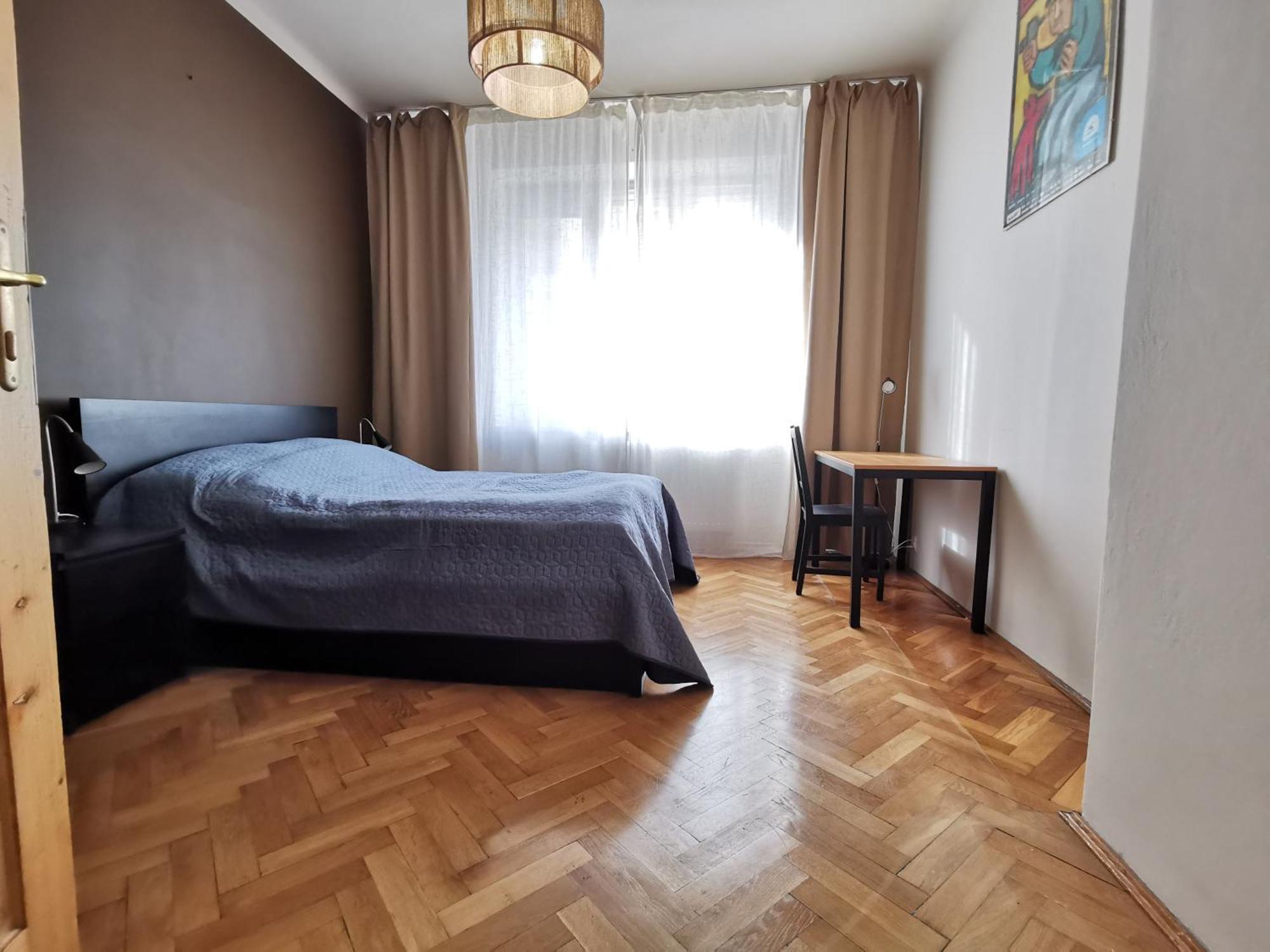 Cozy Spacious With Balcony * Krakow